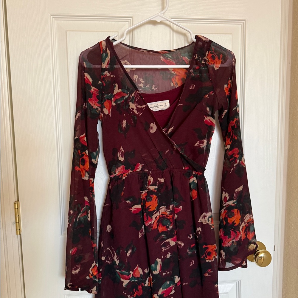 Abercrombie & Fitch Burgundy Floral Long Sleeve Dress